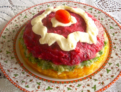 Kat-Kat-Patates-Salatası-Tarifi